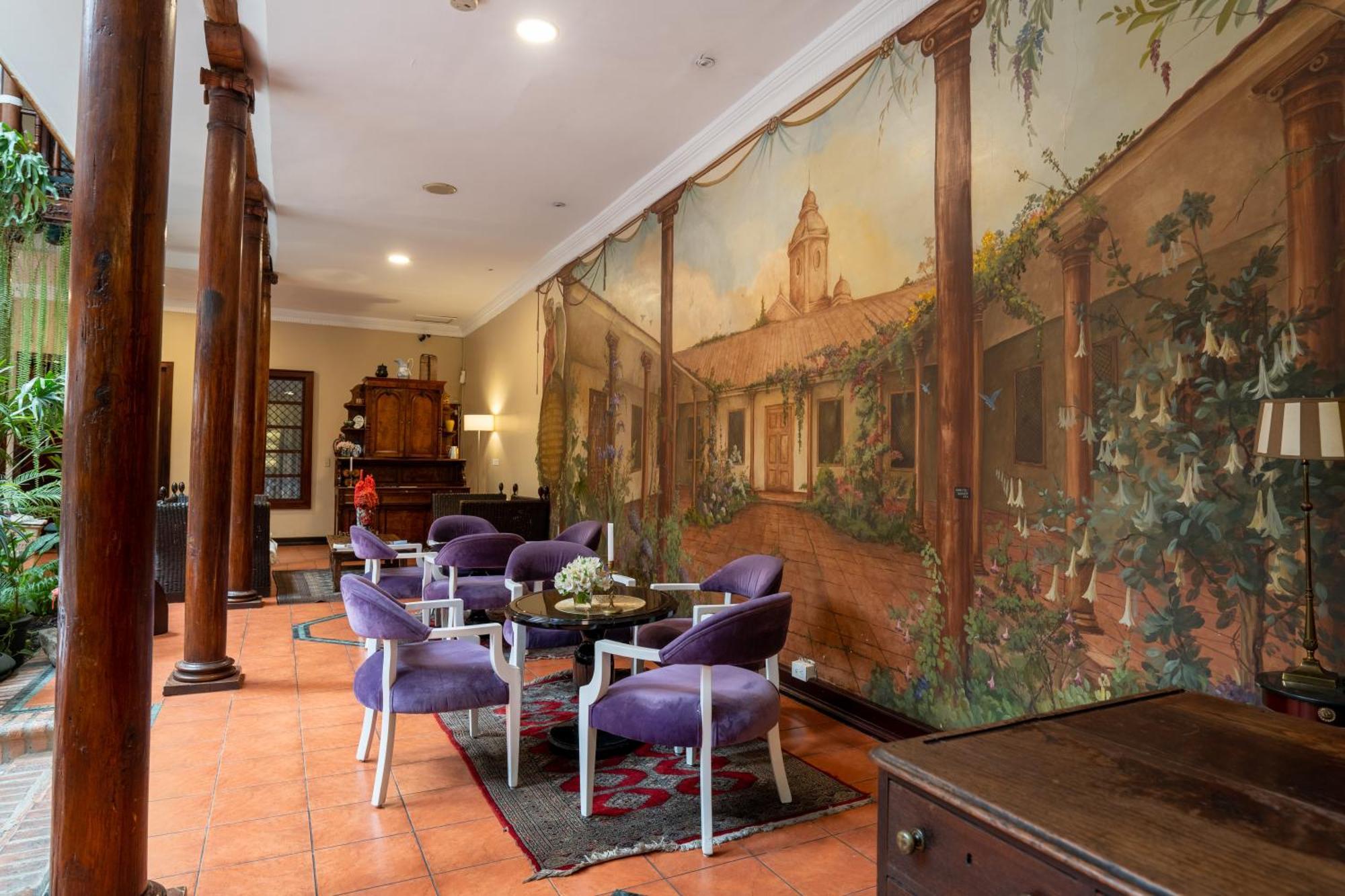 Hotel Boutique Santa Lucia Куенка Екстериор снимка